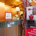 Reddoorz Plus @ V Mapa Extension Santa Mesa